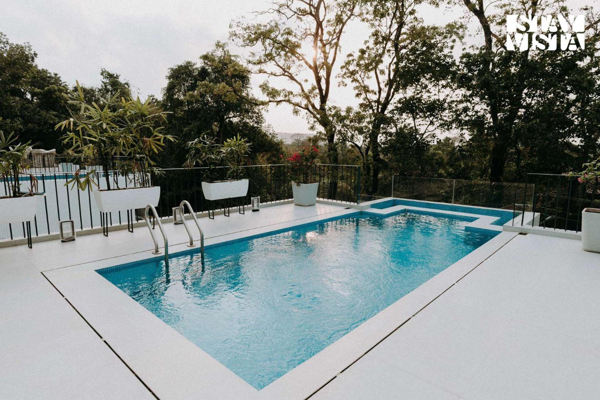 Stayvista At Tellado Bellagio With Infinity Pool Siolim Exterior foto
